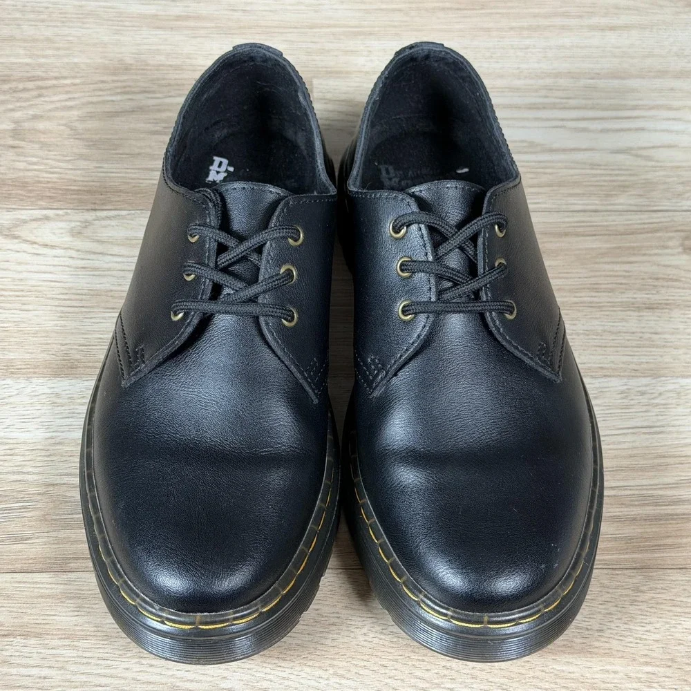 Dr Martens Shoes Men Size 7 Black Zavala Lo Derby Leather 3-Eye Round Toe Preppy